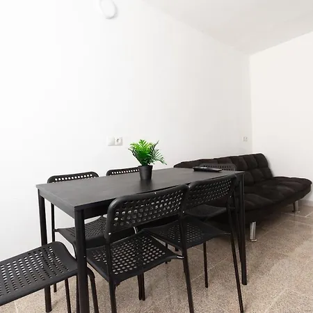 Family Vacation 2 Bedrooms Apartament